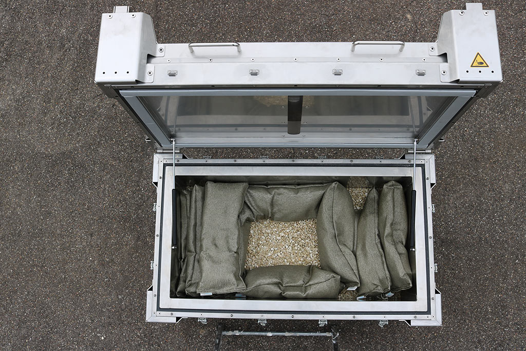 Fusibile del vano batteria dell'auto elettrica